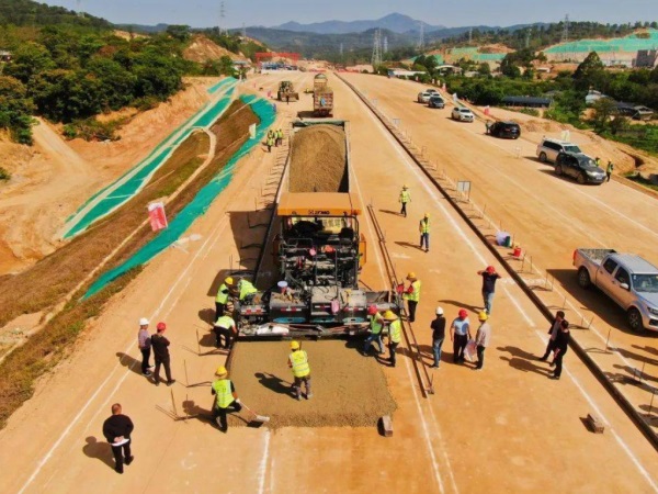凉山高速公路
